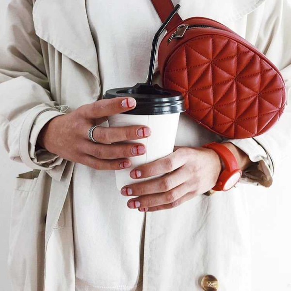 Как стать мастером маникюра и хорошо зарабатывать