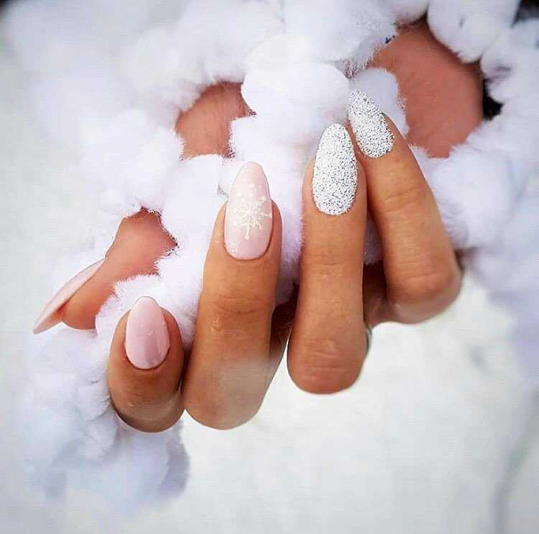 Самый красивый маникюр в мире (70 фото)