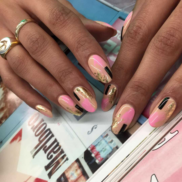 Самый красивый маникюр в мире (70 фото)