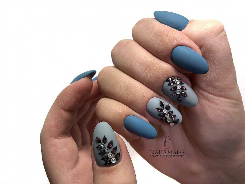 Самый красивый маникюр в мире (70 фото)