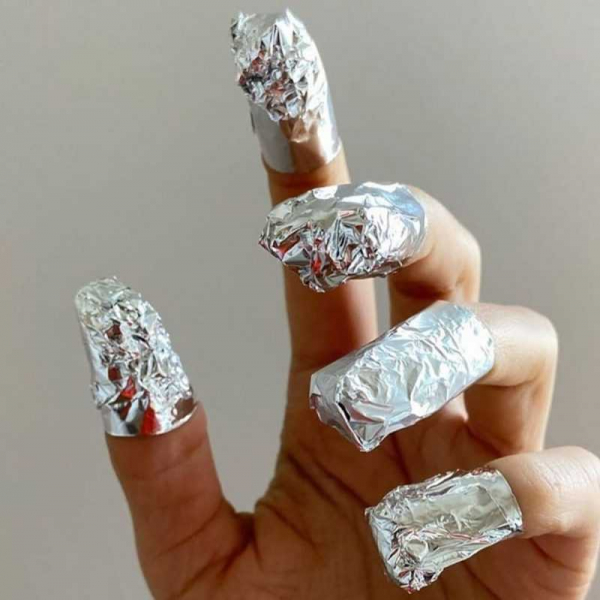 Как снять гель лак дома быстро и безопасно