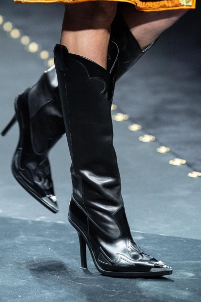 10 модных моделей сапог осень-зима 2019-2020