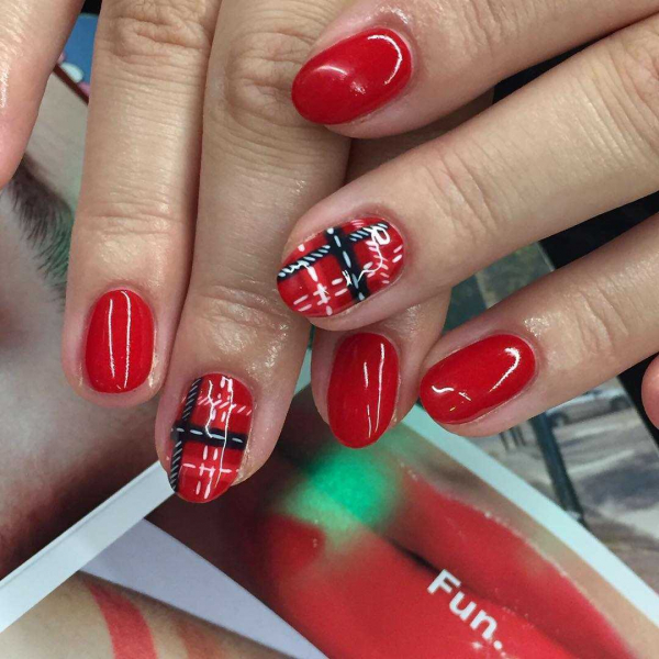 Самый красивый маникюр в мире (70 фото)