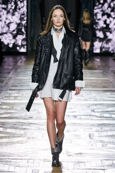 С чем носить длинную рубашку – 10 стильных образов С чем носить длинную рубашку – 10 стильных образов