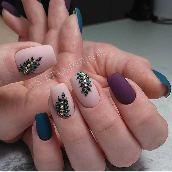 Фиолетовый маникюр — актуальные идеи (+90 фото)