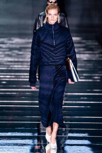 8 модных моделей синих юбок 2019-2020 года 8 модных моделей синих юбок 2019-2020 года