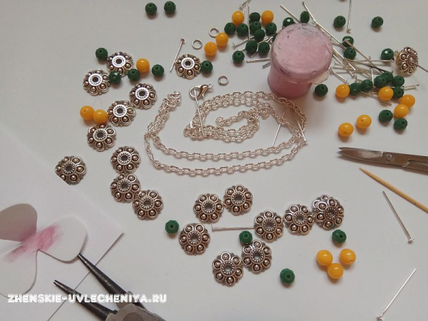 Колье из фоамирана с цветами яблони своими руками Колье из фоамирана с цветами яблони своими руками