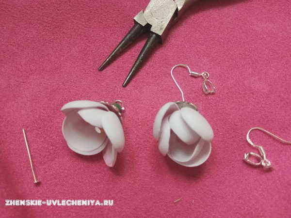 Колье из фоамирана с цветами яблони своими руками Колье из фоамирана с цветами яблони своими руками